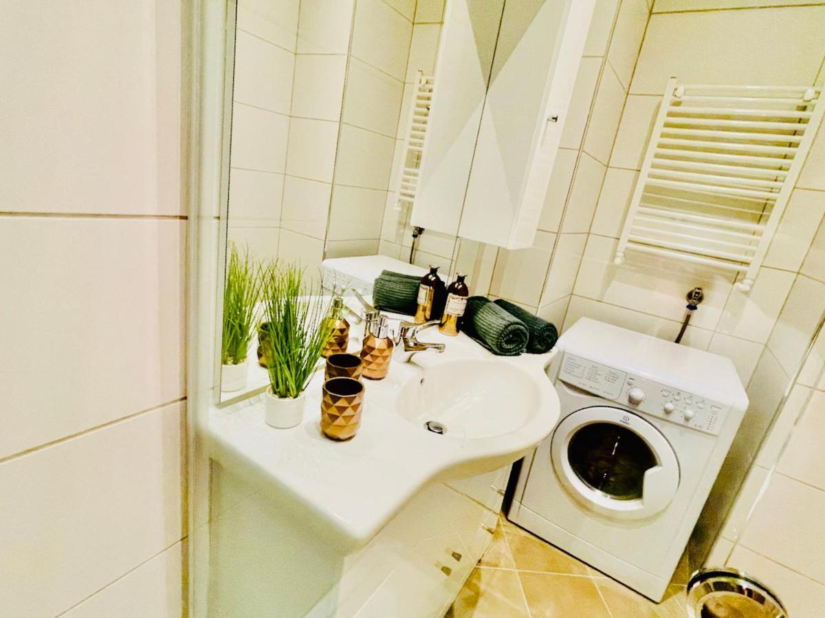 Colorful&quiet In Beautiful Viennese Building Appartement Vienne